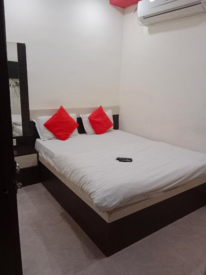 Hotel Nahta Palace Ujjain Esterno foto